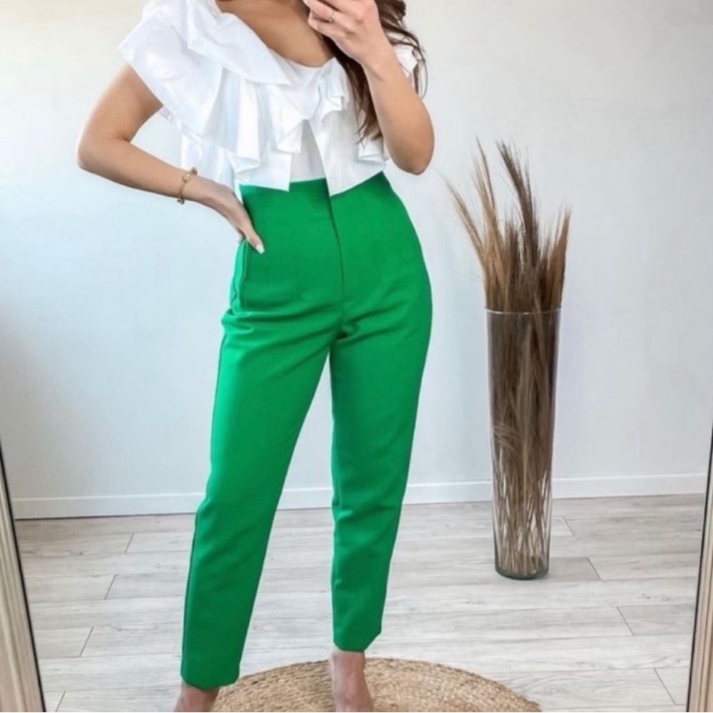 ZARA Green High Waisted ankle-length work pants - Size S